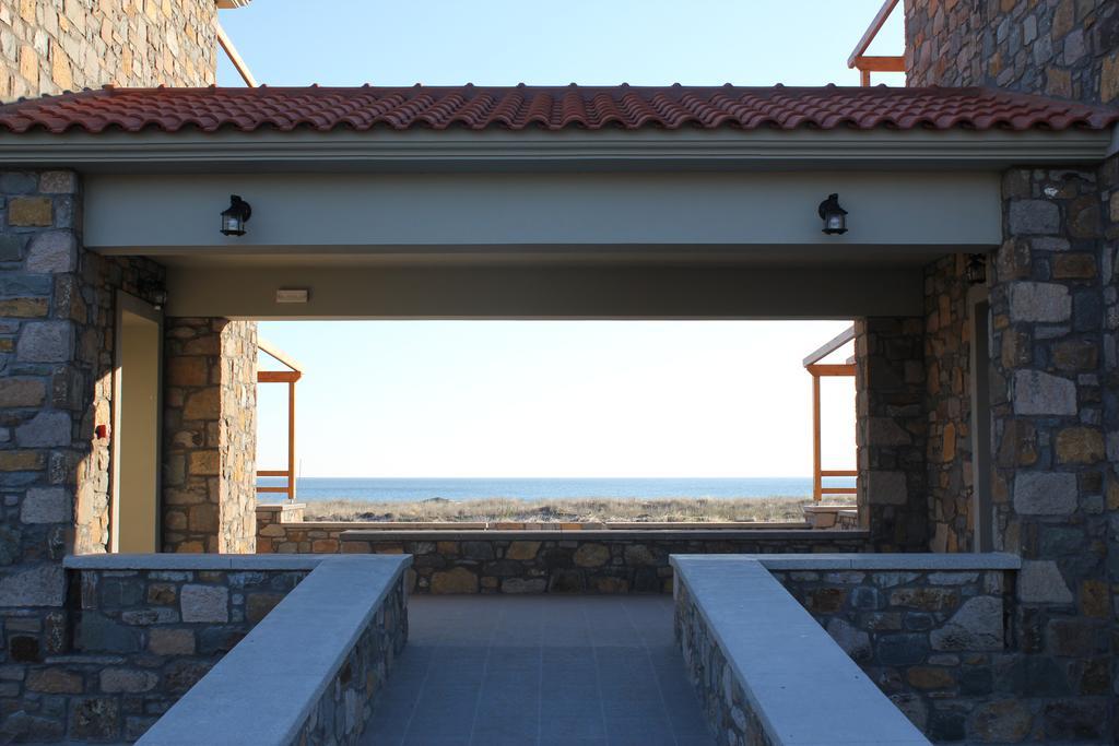 Evgatis Beach Luxury Apts Thanos Экстерьер фото